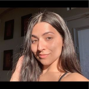 Meet your Posher, Korina